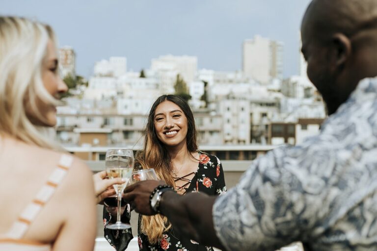 THE HOSTESS WITH THE MOSTEST: 6 TIPS ON MAKING YOUR HOME MORE PARTY FRIENDLY