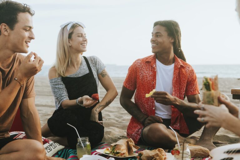 HOW TO SAVE MONEY ON A UK STAYCATION: 8 IDEAL STEPS