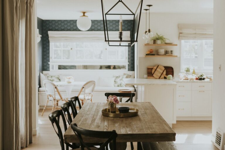 6 TIPS FOR CREATING YOUR IDEAL BESPOKE KITCHEN