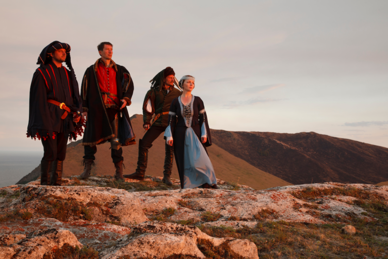 4 IDEAS FOR A HISTORICAL THEMED WEDDINGS