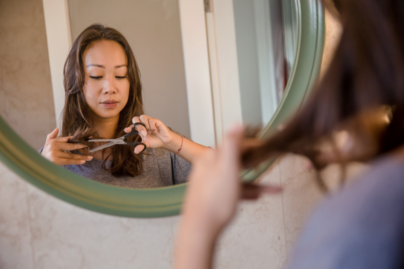 NO HAIRDRESSER? NO PROBLEM 5 DIY TIPS TO KEEP YOUR LOCKS IN CHECK THIS