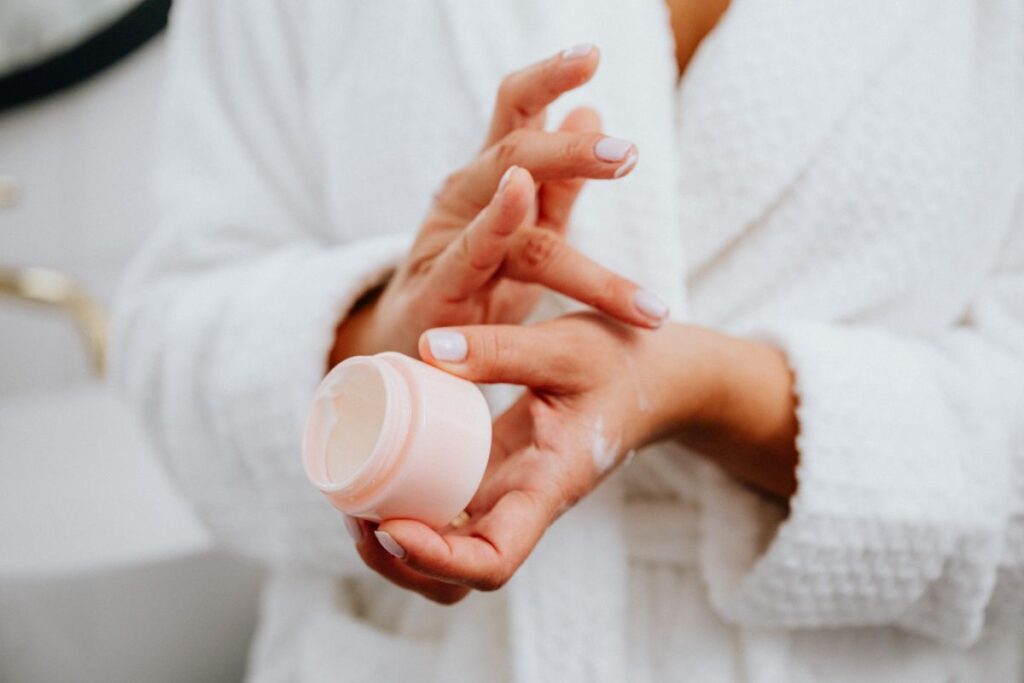 6 WINTER SKINCARE MISTAKES YOU COULD BE MAKING