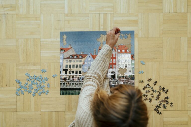 6 MENTALLY STIMULATING THINGS TO DO AT HOME DURING LOCKDOWN