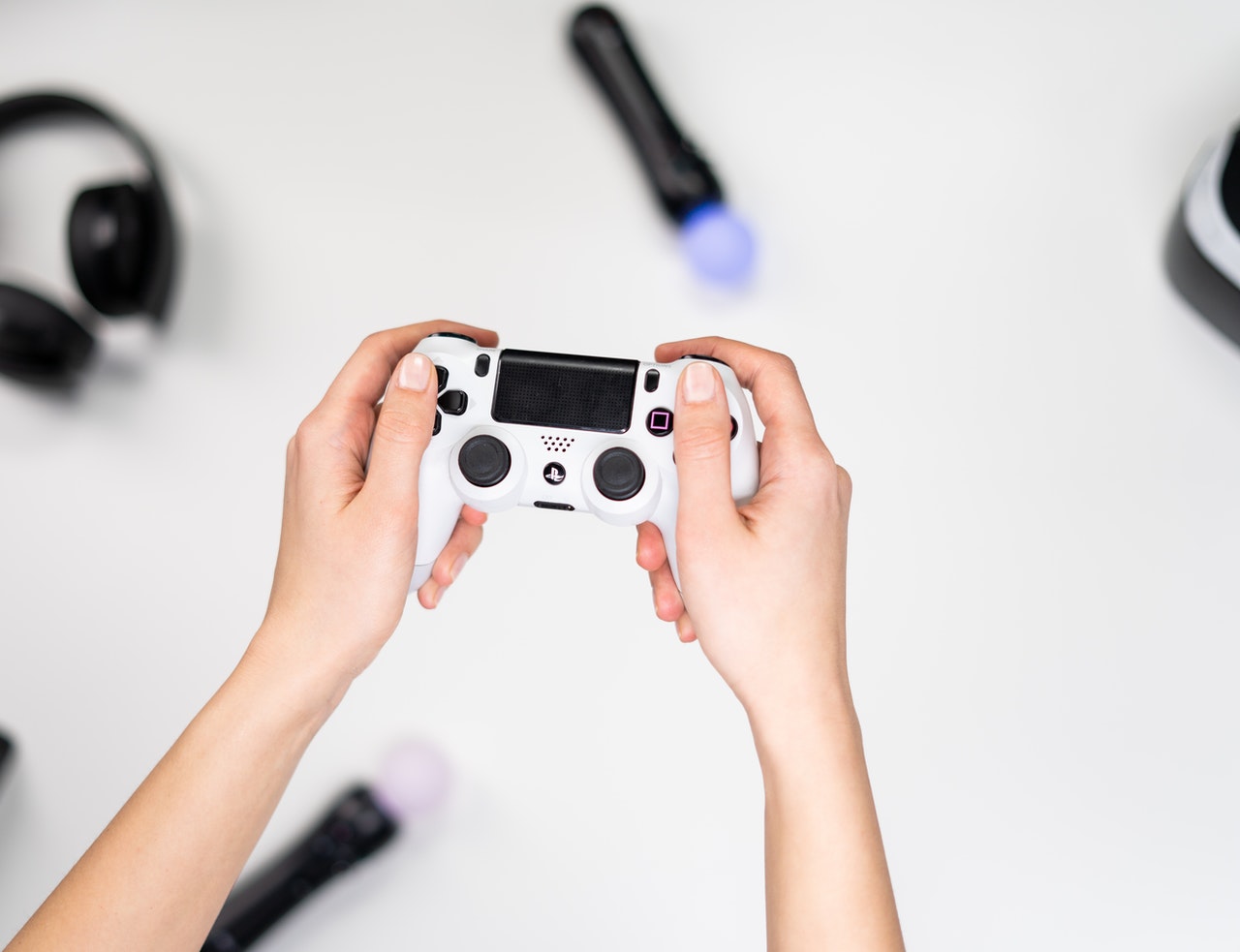 What To Give A Gamer This Christmas 6 Popular Gaming Accessories That