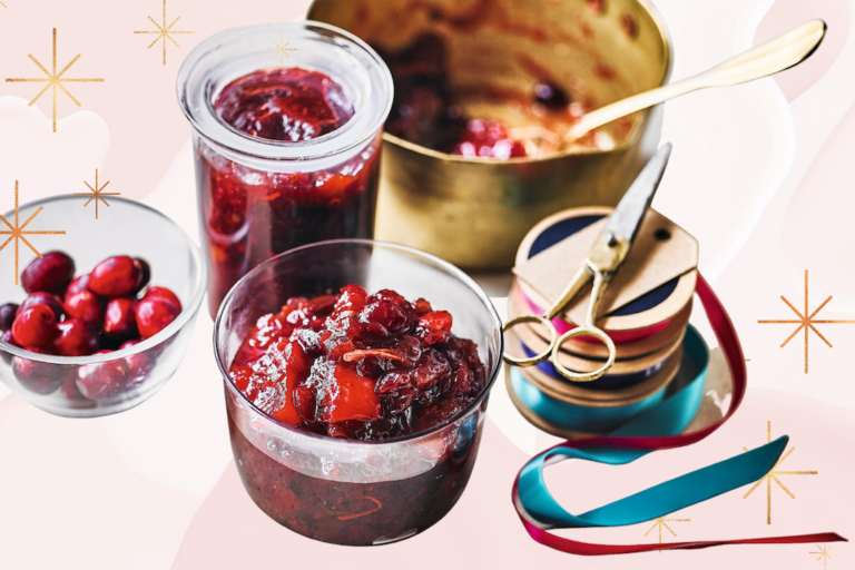 CHRISTMAS RECIPE: APPLE & CRANBERRY CHUTNEY