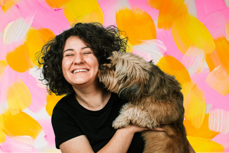 HOW TO WORK WITH ANIMALS WITHOUT GOING TO VETERINARY SCHOOL: 8 JOB IDEAS 