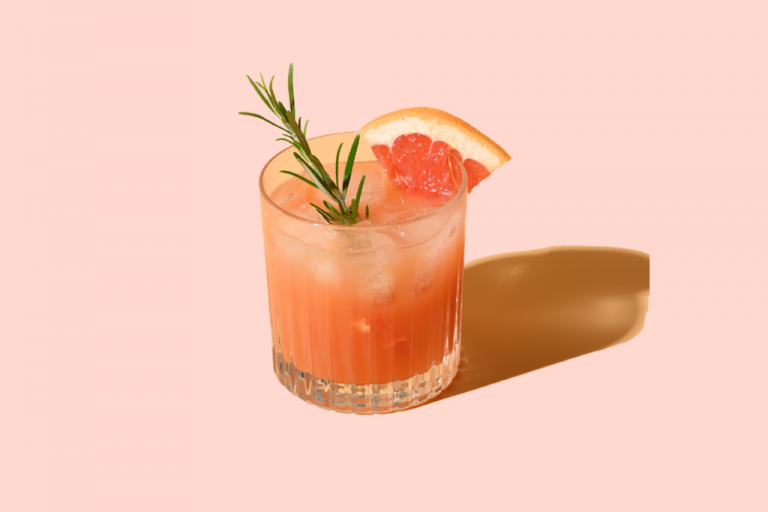 5 BOOZY, END OF SUMMER VEGAN COCKTAIL RECIPES TO TRY TODAY