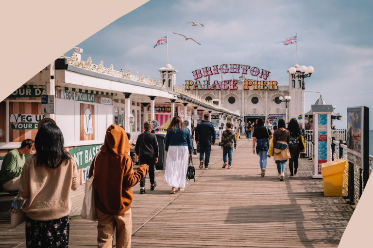 BRIGHTON FOR BEGINNERS: EVERYTHING YOU NEED TO KNOW FOR YOUR FIRST VACATION