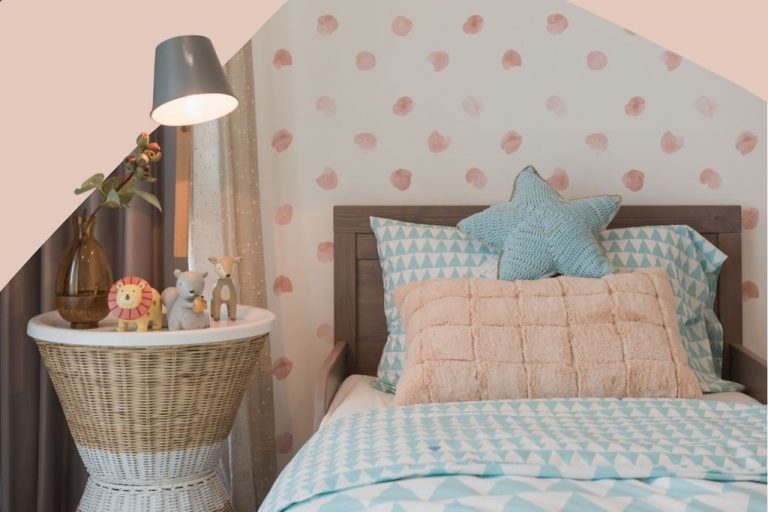 HOW CAN I HELP MY CHILD FEEL COMFORTABLE IN THEIR ROOM?