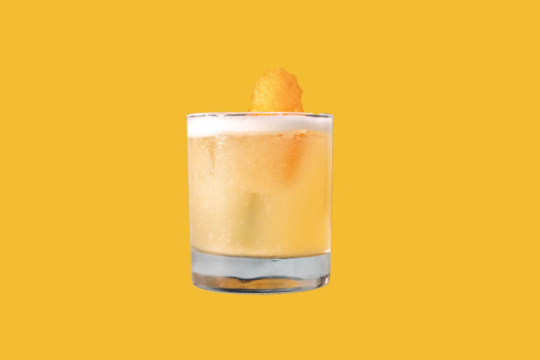 9 COCKTAILS THAT ARE SUPER EASY TO MAKE AT HOME