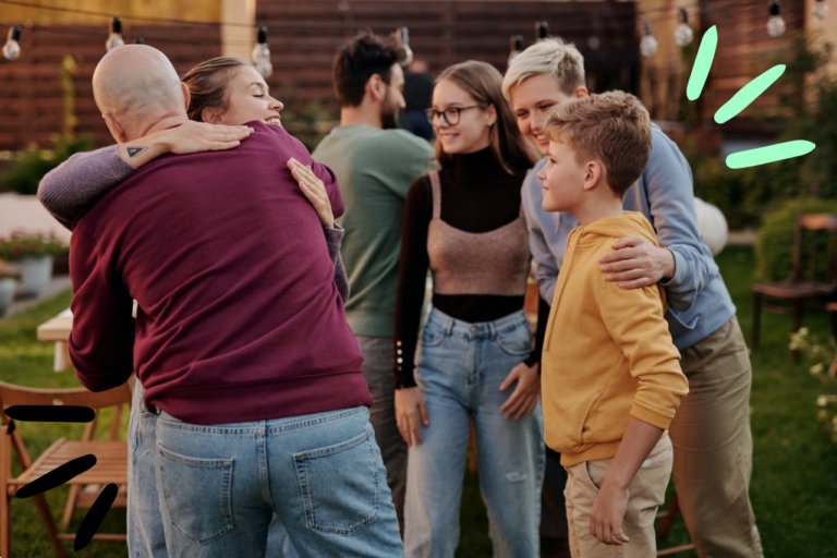 How To Throw A Fantastic Family Reunion In This France This Summer