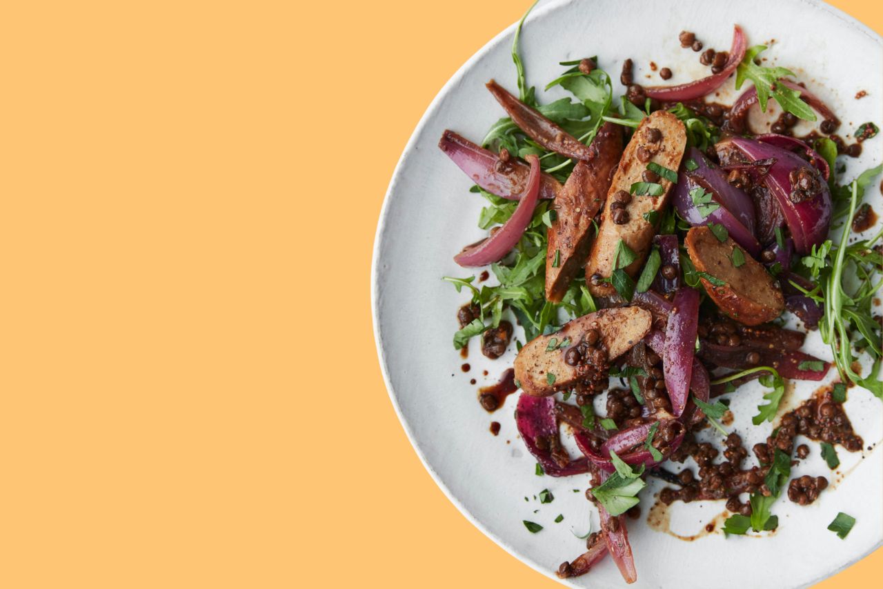 WARMVEGETARIANSAUSAGEPUYLENTILSALAD Ideal Magazine