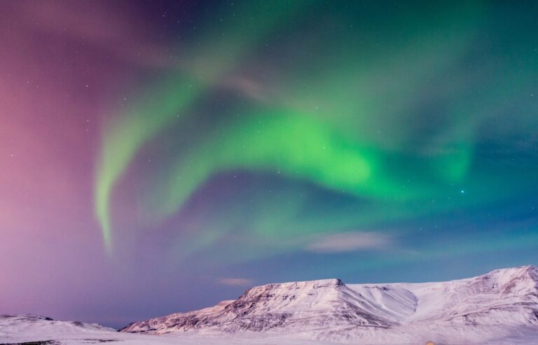 How To See The Northern Lights At Their Very Best