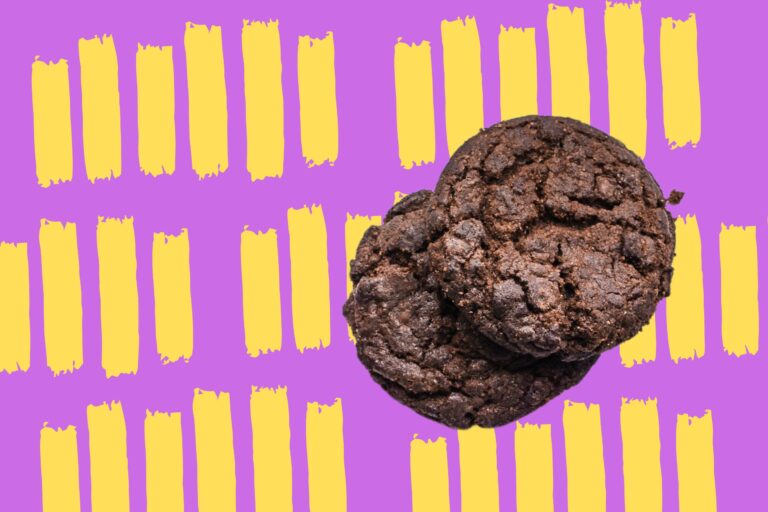 Easy Easter Microwave Chocolate Cookies