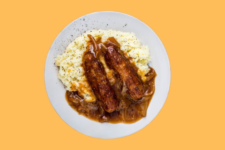 7 Great Recipe Ideas To Use Up A Load Of Onions