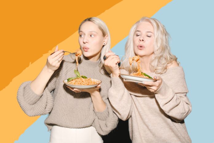 eating-pasta