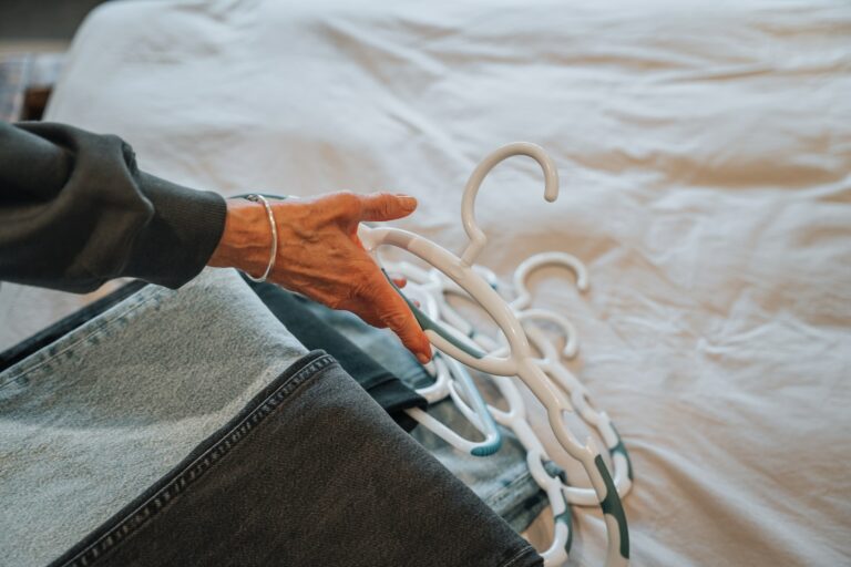 The Great New Year’s Day Clearout: Decluttering Tips For 2024
