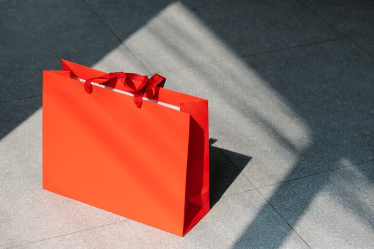Mastering The Art Of Business Gifting In China: 12 Essential Things To Know