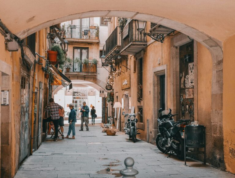 Brits Moving To Barcelona: The Most Affordable Neighbourhoods To Settle In Barna