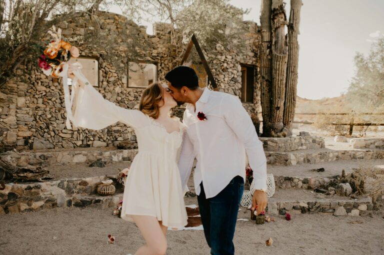 Just What Does One Wear To An Elopement Wedding?