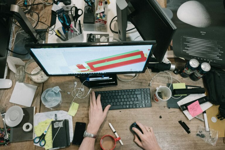 Tidy Desk, Tidy Mind: Daily Tasks To Keep Your Office Clean Without Any Effort