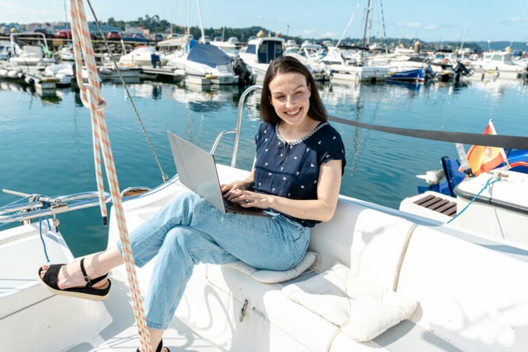 8 Tips For Planning A Successful Working Vacation