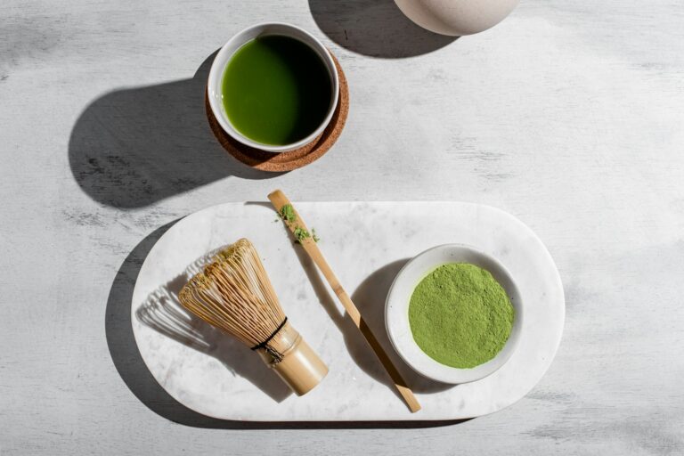MATCHA GREEN TEA: 5 IDEAL REASONS YOU NEED TO START DRINKING IT
