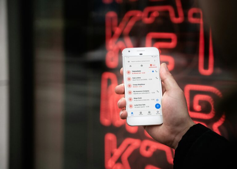Spot The Bot: The IDEAL Guide To Outsmarting AI Scammers