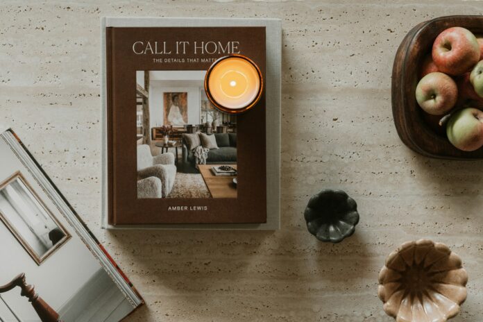 clay-banks-JZkWHtmvj68-unsplash home interior