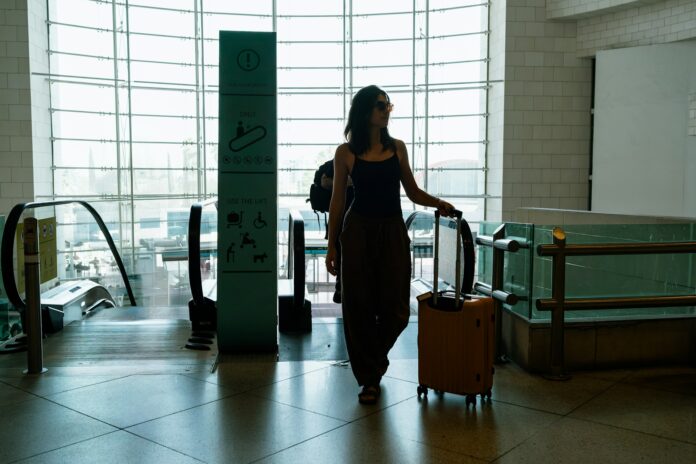 natalia-blauth-JKa2yM1_-K4-unsplash airport