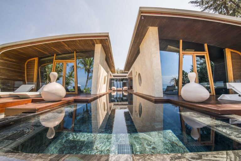 Hotel Review: Iniala Beach House, Phuket