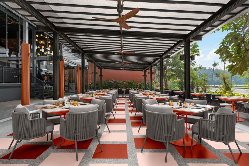 Smokestack BBQ & Grill outdooe seating area