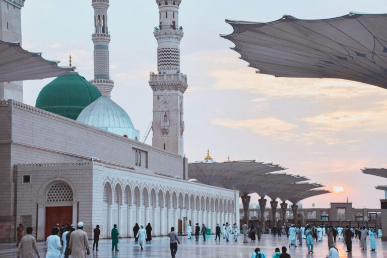 The Hidden Costs Of Umrah From The UK, Explained